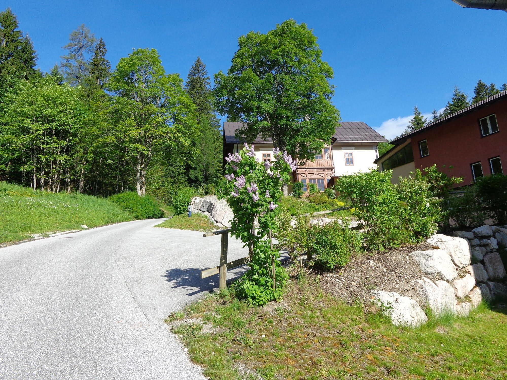 Jufa Hotel Altaussee Exterior photo